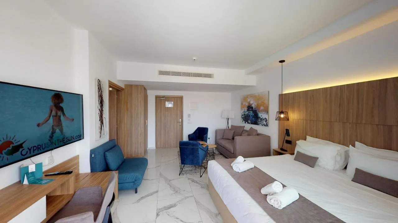 The Blue Ivy Hotel & Suites (Adults Only) Protaras