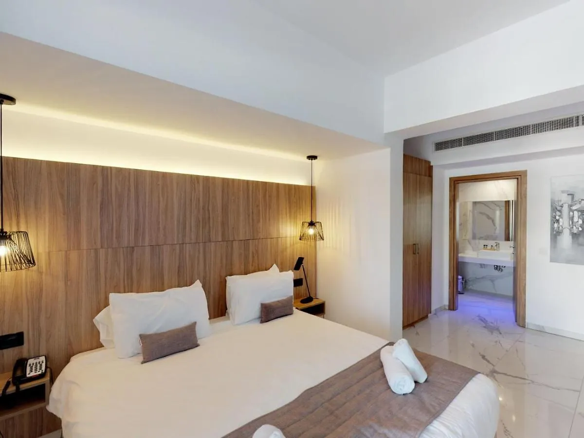The Blue Ivy Hotel & Suites (Adults Only) Protaras 4*,