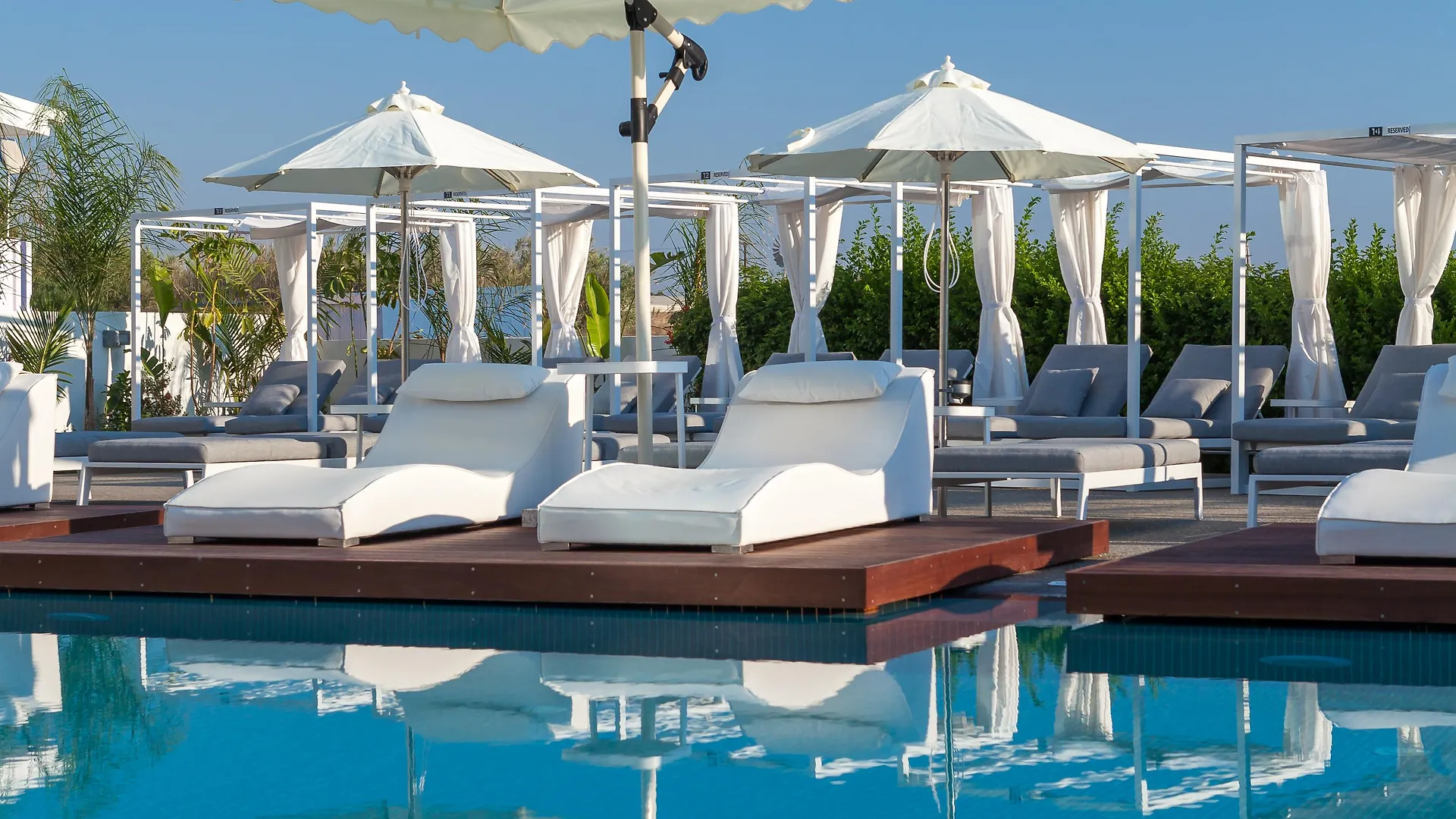 The Blue Ivy Hotel & Suites (Adults Only) Protaras 4*,
