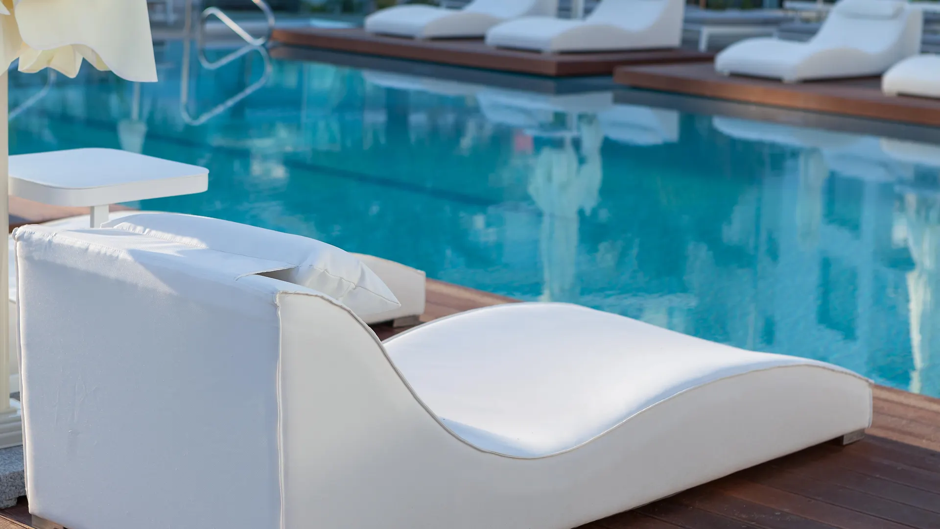 The Blue Ivy Hotel & Suites (Adults Only) Protaras 4*,  Cipru
