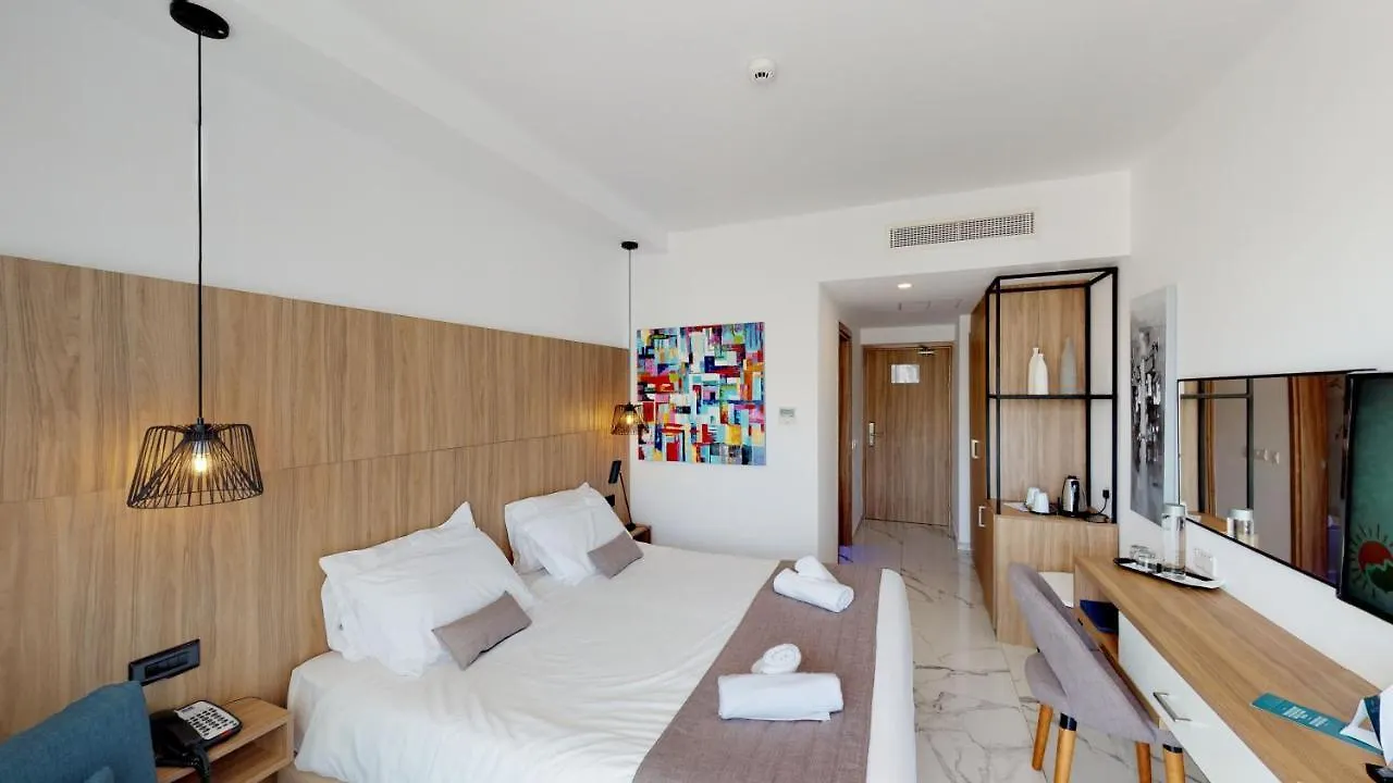 The Blue Ivy Hotel & Suites (Adults Only) 프로타라스