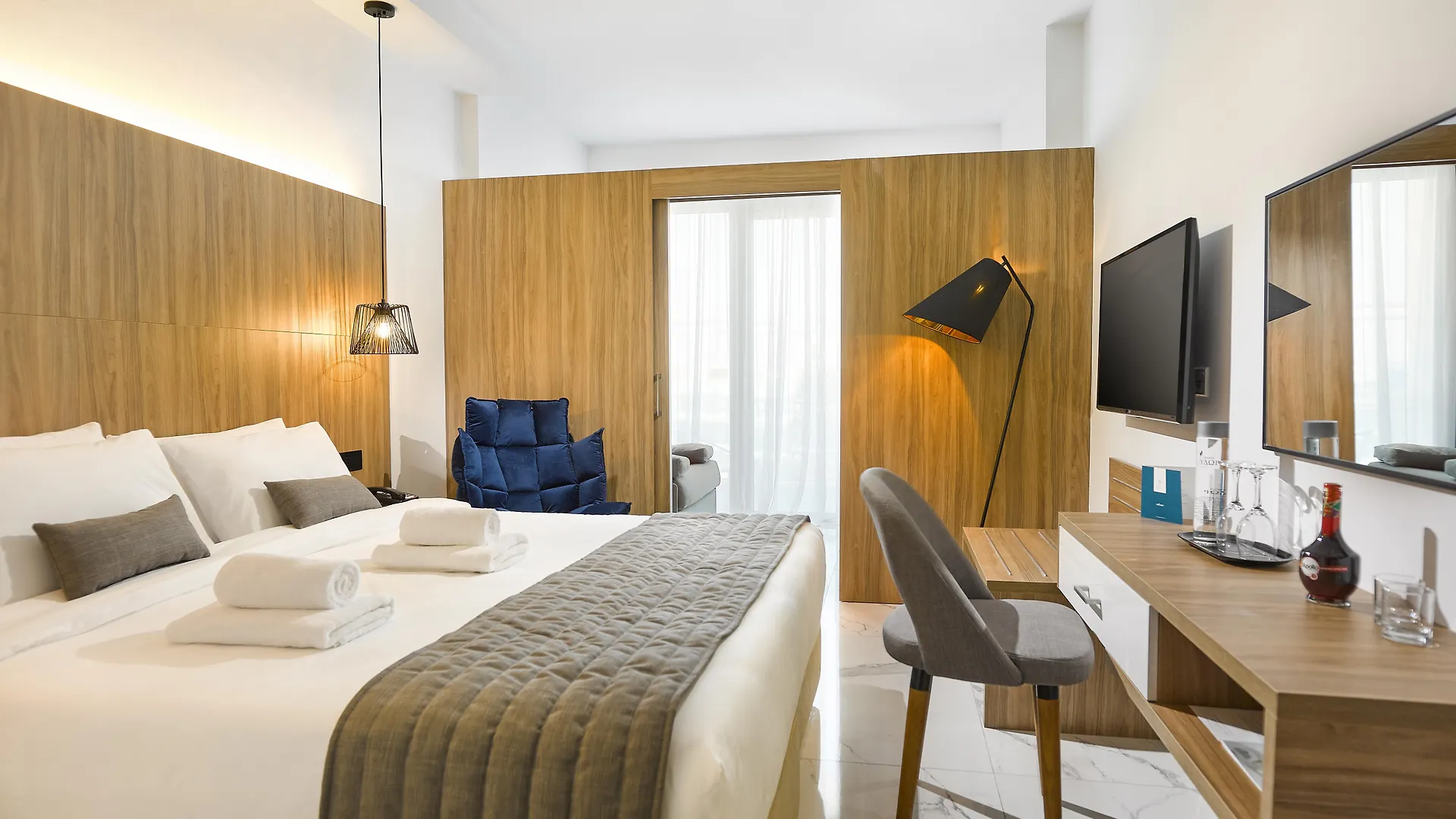 The Blue Ivy Hotel & Suites (Adults Only) 프로타라스